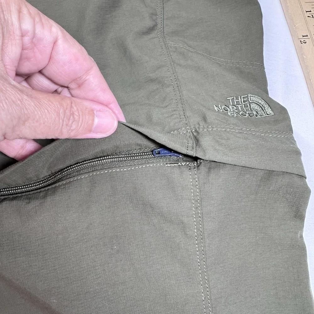 The North Face Convertible Pants Mens 40 x30 Green Hiking Zip Ankle‎ EXCELLENT